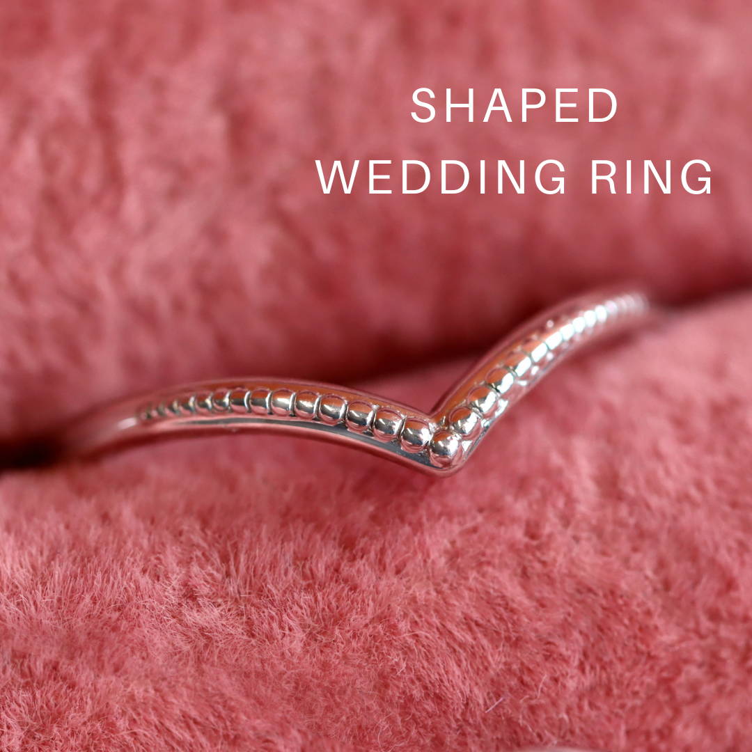 Rose gold wedding ring