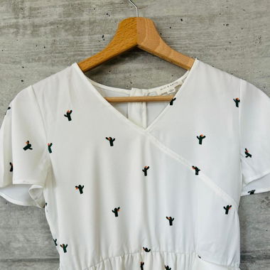 Kleid mit Kaktus
