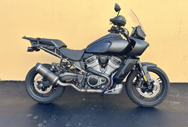 2022 HARLEY-DAVIDSON PAN AMERICA 1250 SPECIAL motorcycle for rent near San Carlos, CA