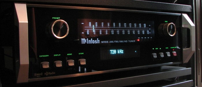 McIntosh Labs  MR88 AM/XM/FM Tuner Mint/Like New…Sell o...