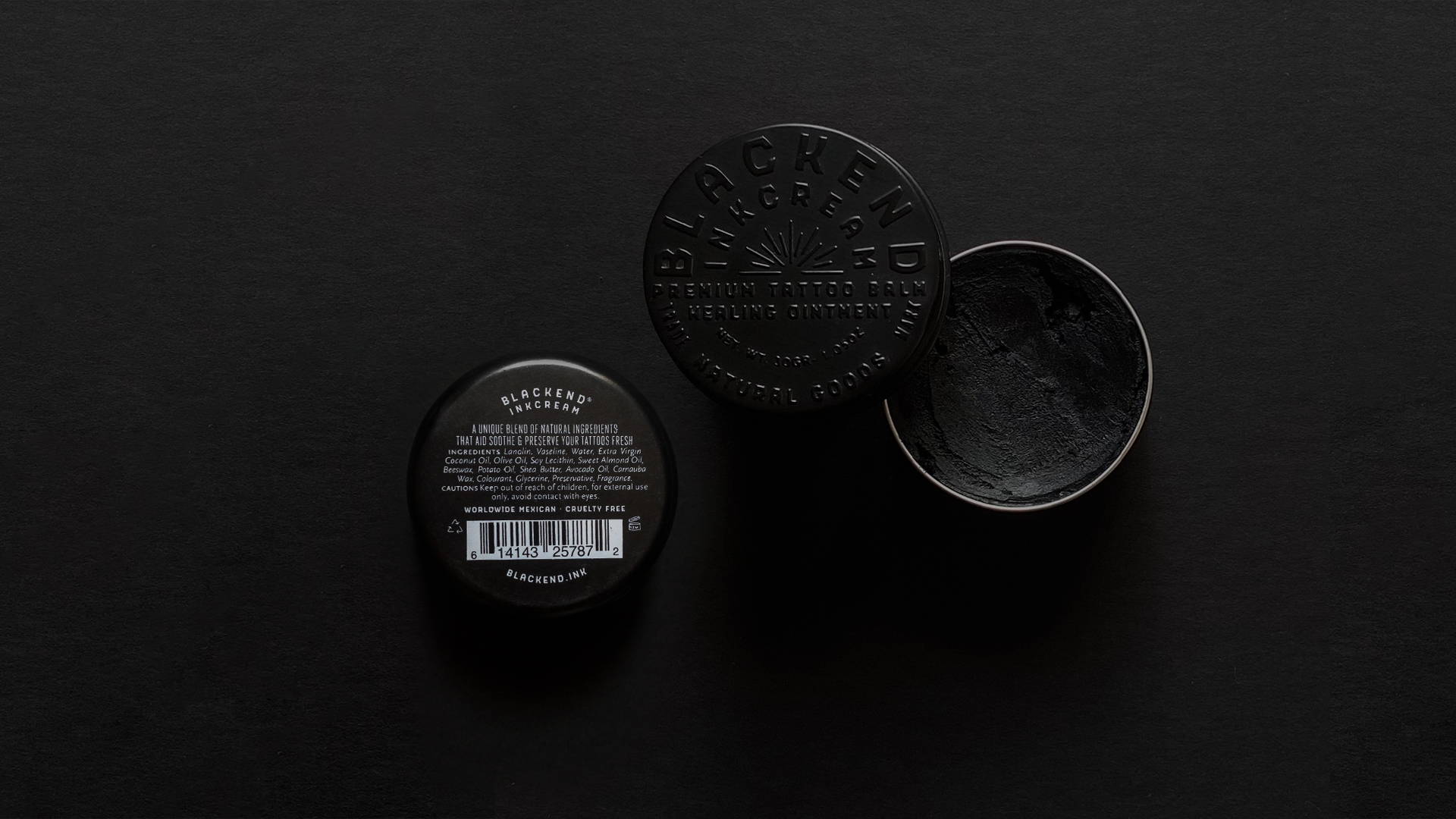 Featured image for Blackend Showcases How Monochromatic Packaging Takes The Experience To The Next Level