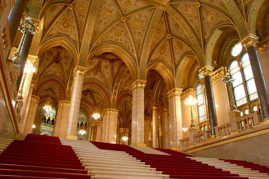 Parliament Tour in Budapest with Audio Guide (non-refundable) - photo 6