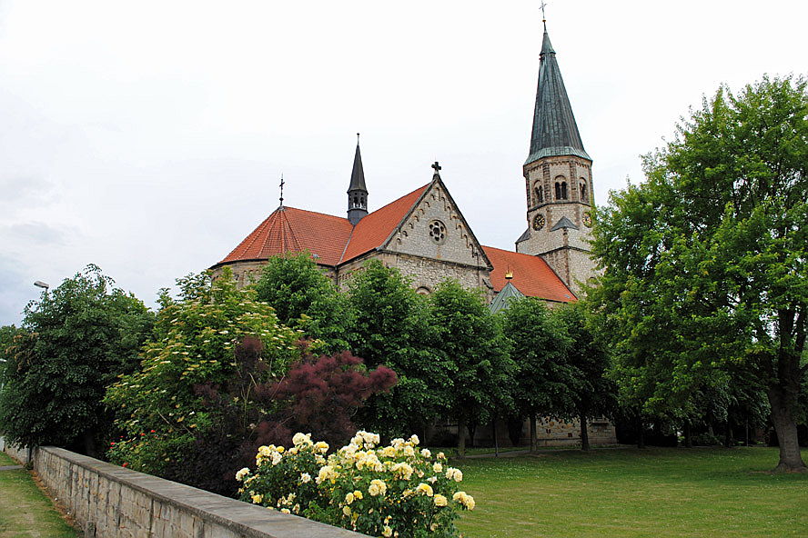  Hildesheim
- Kirche in Harsum