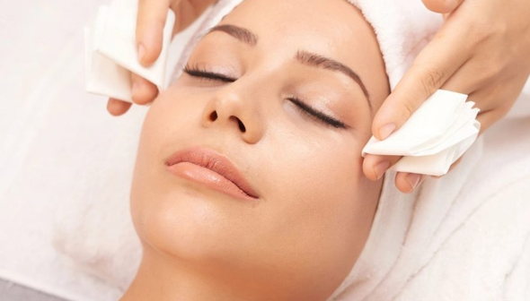 Lovely Skin and Beauty - Skin Tightening – Décolletage