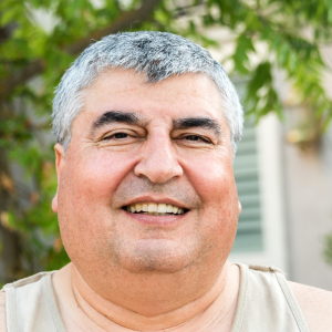 Alt Image