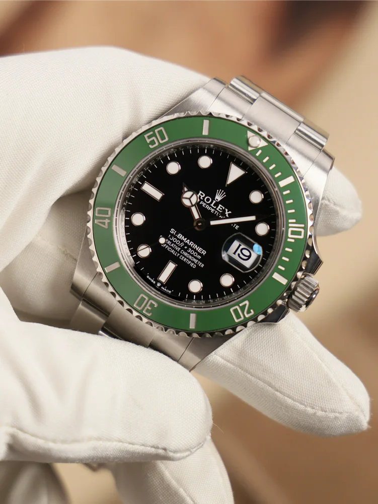 Rolex Submariner Date 126610LV Full set Starbucks, image 1 Rolex Submariner Date 126610LV Full set Starbucks, image 1