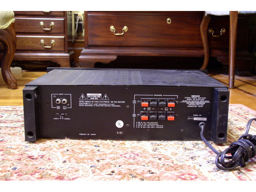NIKKO  Alpha 230 Amplifier Nice Vintage