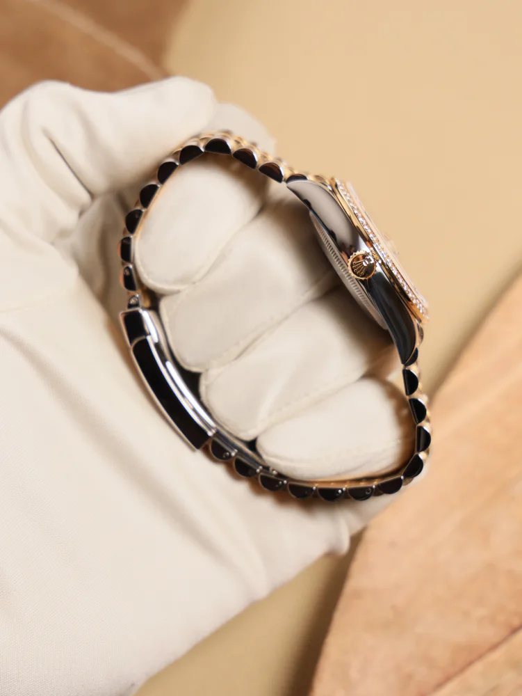 Champagne Motif Diamond Dial Diamond Bezel Jubilee Bracelet