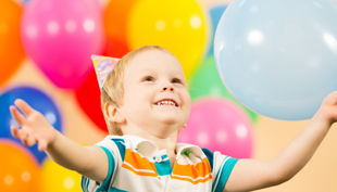 trampolino kinderspielpark kind