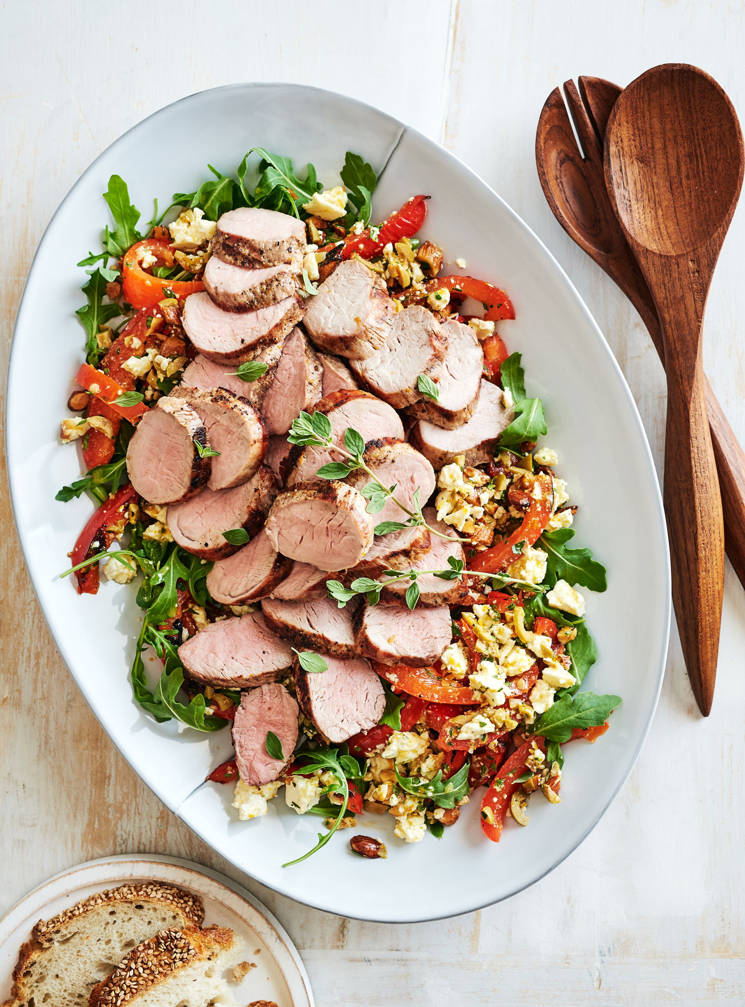 Grilled Pork Tenderloins with Bell Pepper and Feta Salad | RICARDO