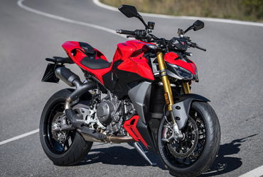 2025 DUCATI STREETFIGHTER V2 S motorcycle for rent near Miami, FL