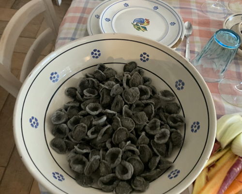 Esperienze gastronomiche Locorotondo: L'antico grano arso nella cucina pugliese 