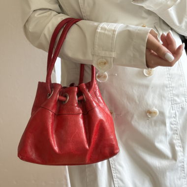 Rote Damenhandtasche 