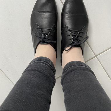 Elegante schwarze Schuhe
