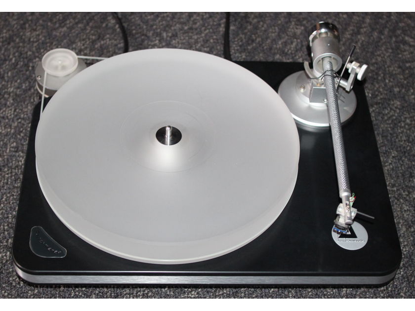 Clearaudio Perfomance CMB Turntable with Satisfy tonearm & Cover