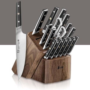 A very nice knife set