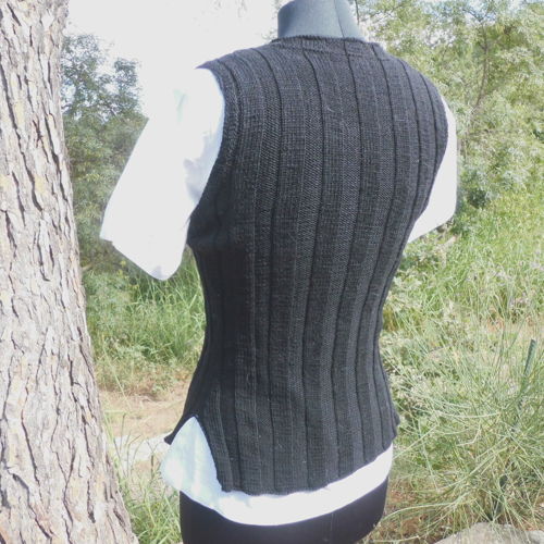 VINZERIA SLIPOVER, a lovely top/waistcoat for ladies