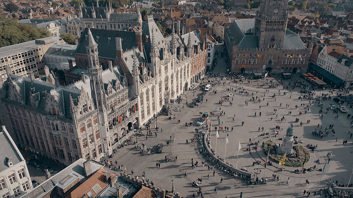  België
- Dronebeeld gebouw.jpg