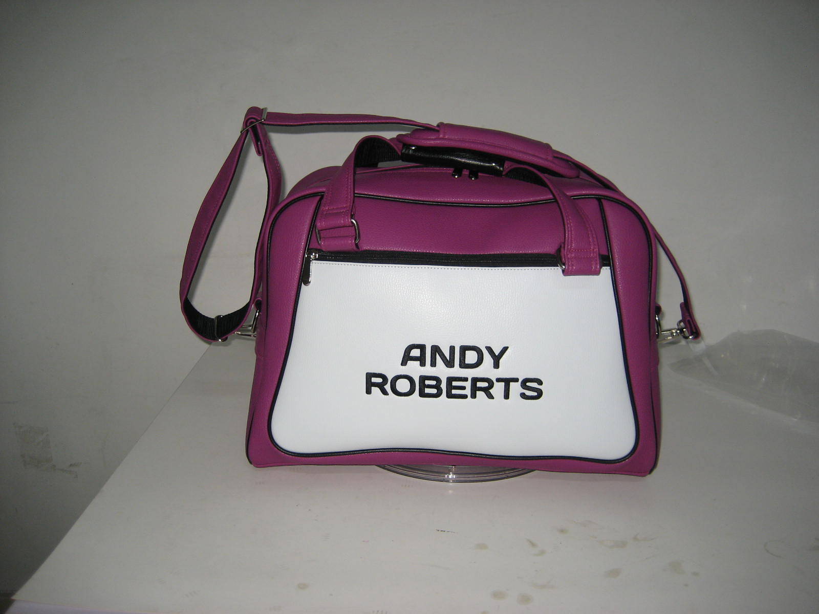 Customised golf accessories by Golf Custom Bags 4