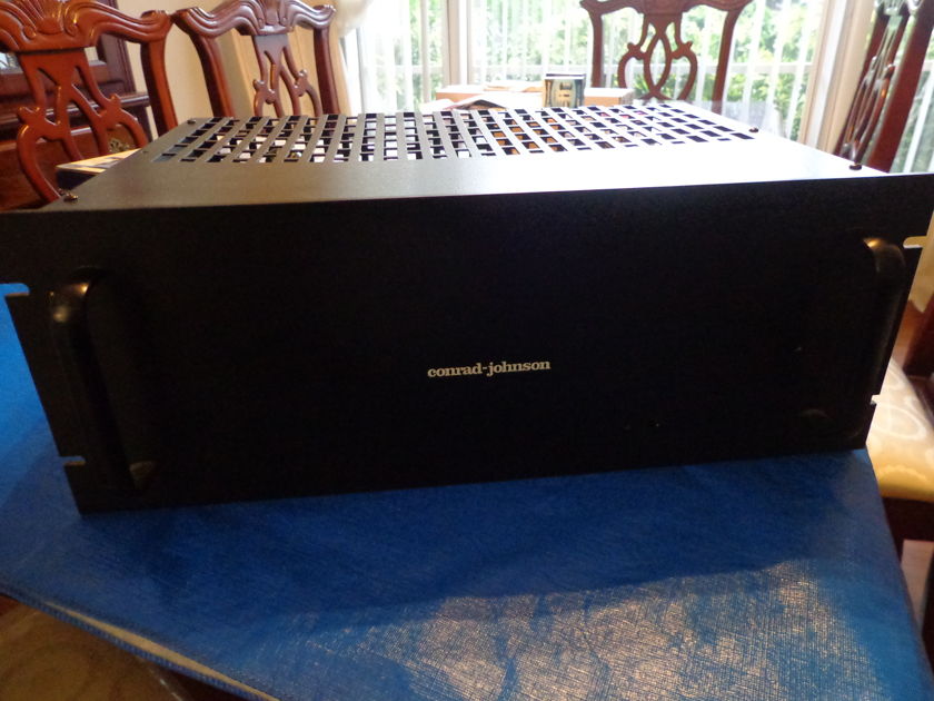 Conrad Johnson MV-50 Amplifier with the rare Black faceplate