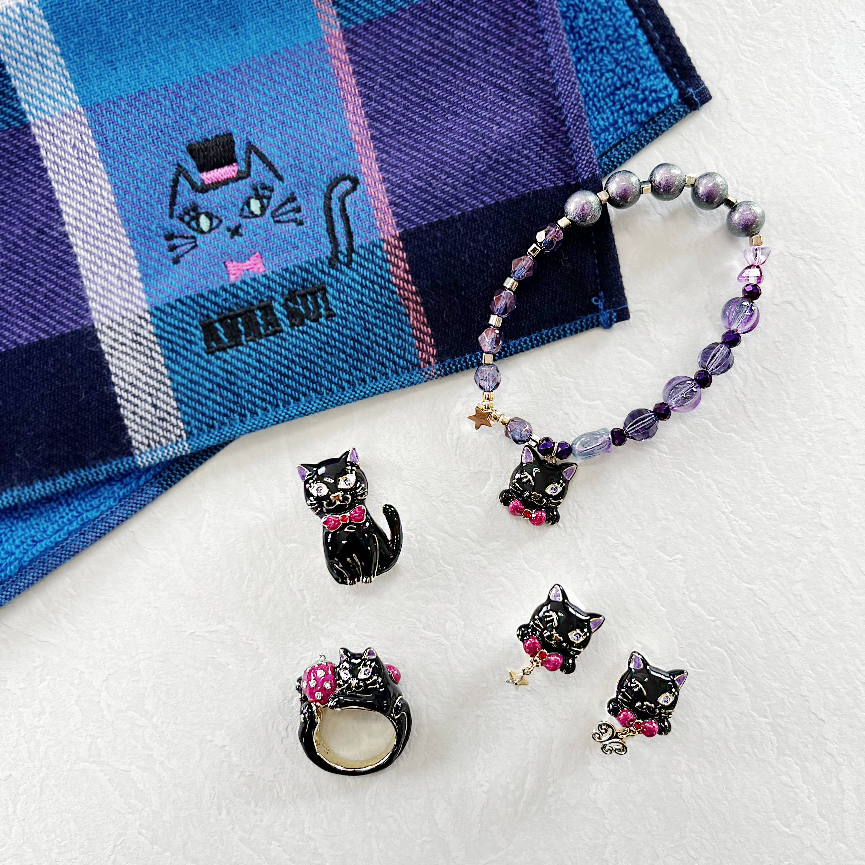 Cat motifs – アナ スイ ジャパン 公式ウェブストア