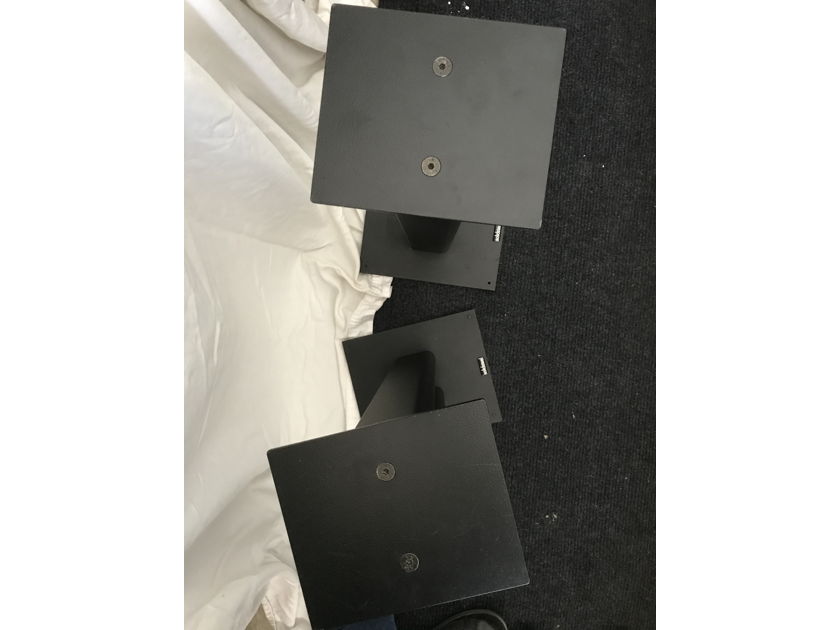 Solid Steel Speaker Stands Black ZX6 24" filled with buckshot