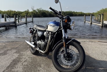 2022 TRIUMPH BONNEVILLE T100 motorcycle for rent near Boynton Beach, FL