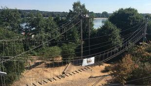 querfeldein hochseilgarten hängeseilbrücken blick auf unterbacher see