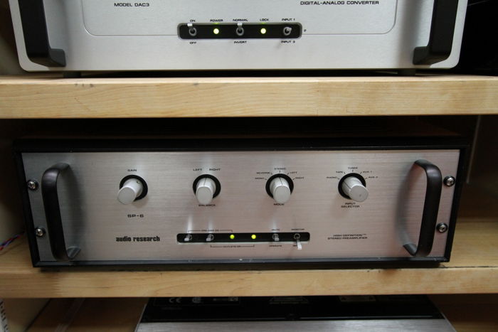Audio Research SP6 Modded and upgraded with rare wood case