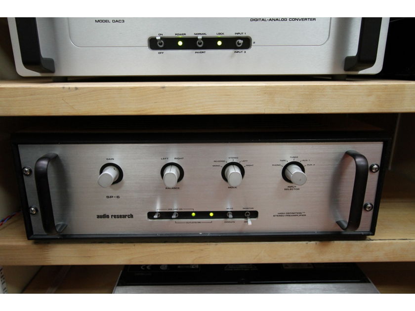 Audio Research SP6 Modded and upgraded with rare wood case