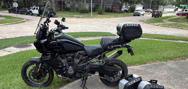 2021 HARLEY-DAVIDSON PAN AMERICA 1250 SPECIAL motorcycle for rent near Katy, TX