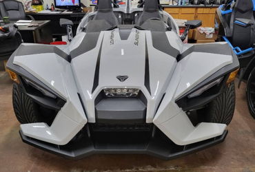 2022 POLARIS SLINGSHOT S W/TECHNOLOGY PACKAGE motorcycle for rent near Mesa, AZ