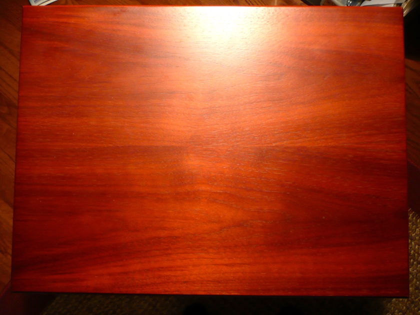 REL Storm III Subwoofer - Cherry wood Actually is ROSEWOOD - NO PayPal fee