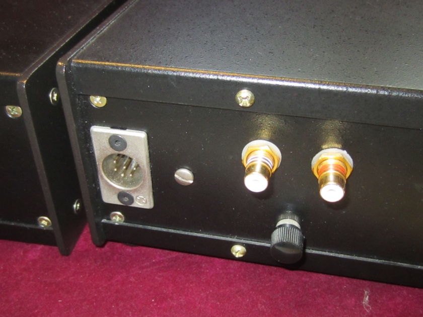 Arthur Loesch FET Phono Preamplifier Custom made by the late Dr. Loesch, battery powered