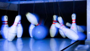 bowling castle erding kegel fallen