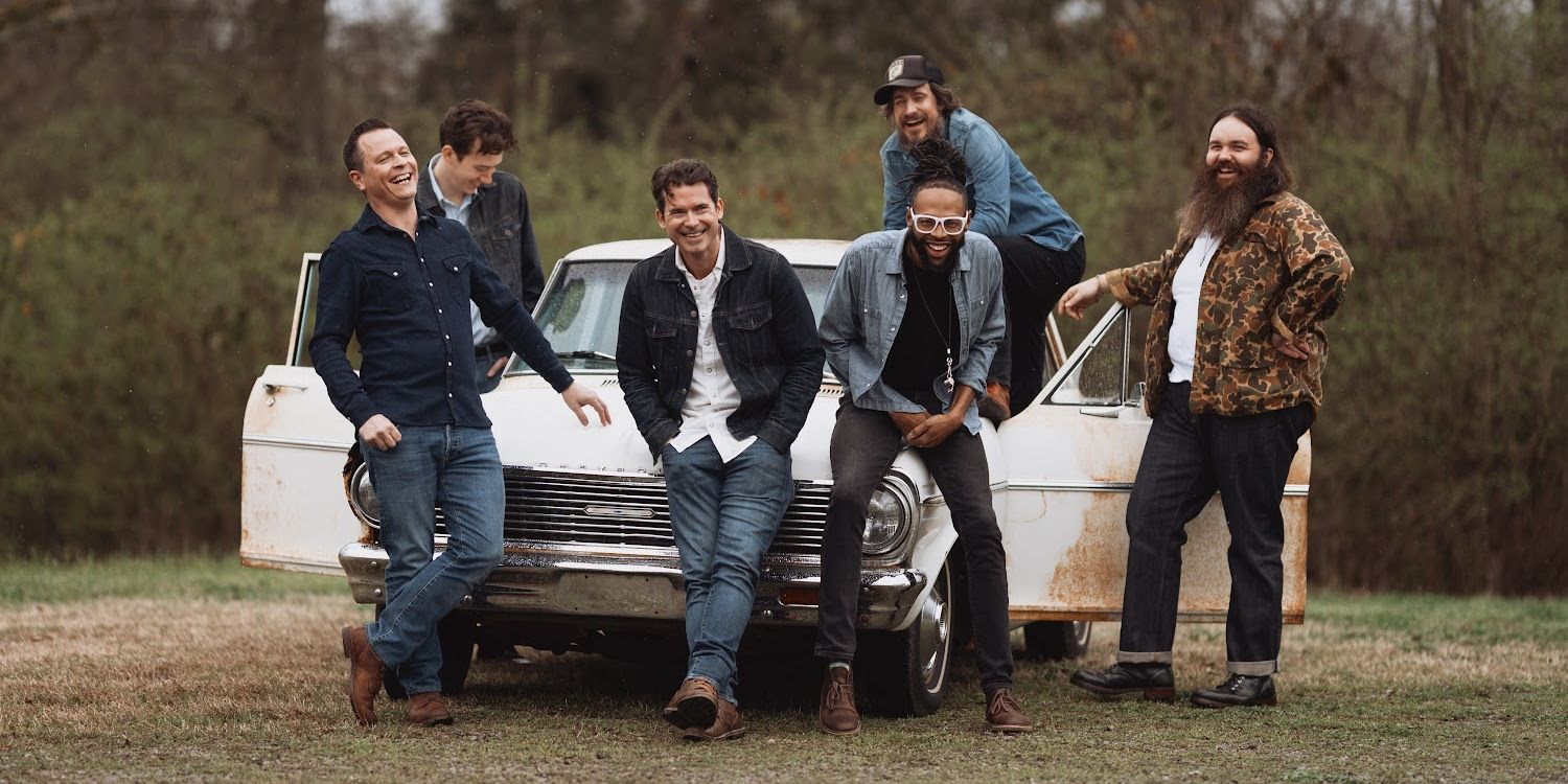 Old Crow Medicine Show promotional image