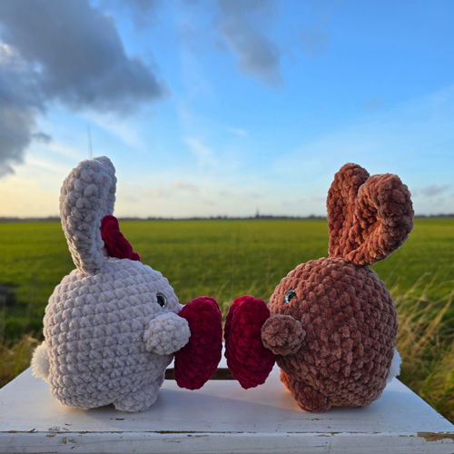 LoveHugBunny - English - Crochet pattern (PDF download) - In love Valentine's bunny heart amigurumi easy Valentines Day gift buttocks booty