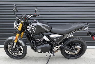 2025 TRIUMPH SPEED 400 motorcycle for rent near Venice, CA