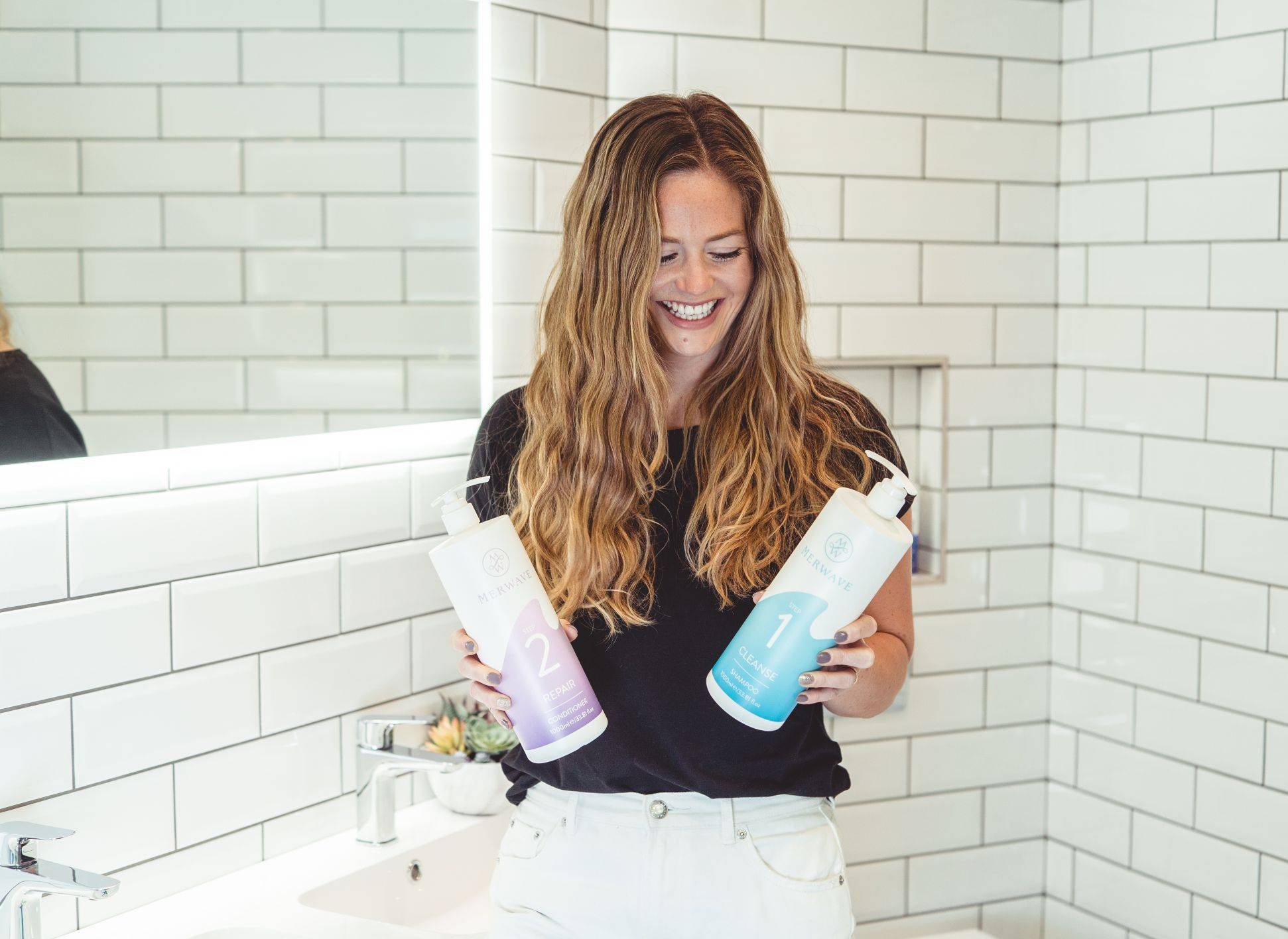 picture of women with wavy hair