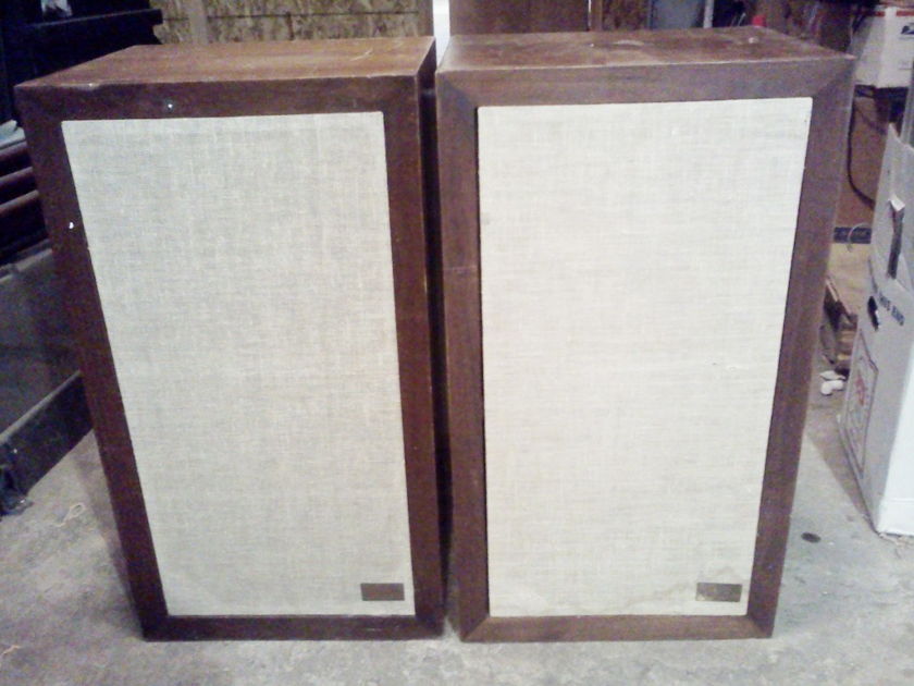 Acoustic Research  AR-3a Speakers Pair