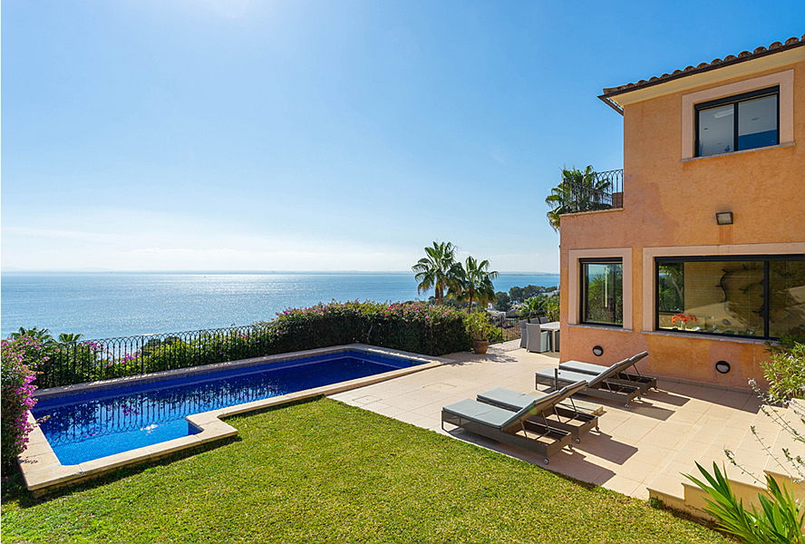  Pollensa
- Purchase a villa on Majorca with Engel & Völkers and discover the golf courses