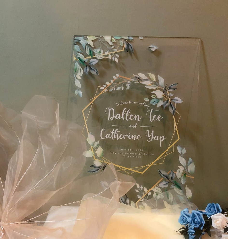 personalised wedding welcome signage