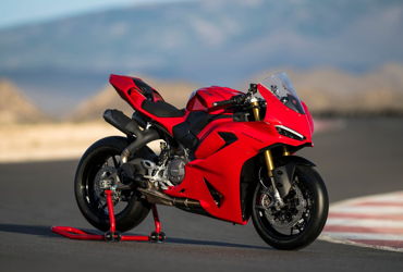 2025 DUCATI PANIGALE V2 S motorcycle for rent near Encino, CA