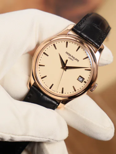 Patek Philippe Calatrava 5227R-001 Box and Papers 2015