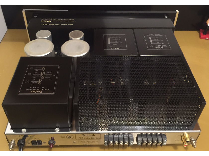 McIntosh Labs MC2505 Amplifier Beautiful Condition