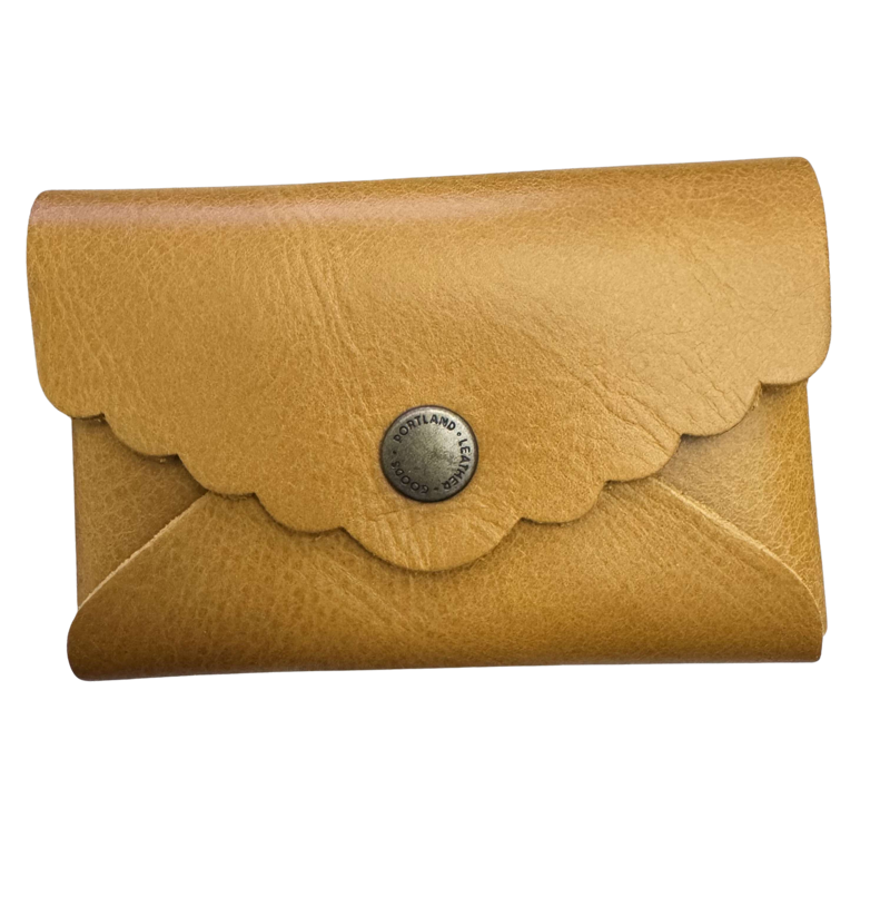 Daisy Plus Wallet - $14.00 | Portland Leather Resale Marketplace