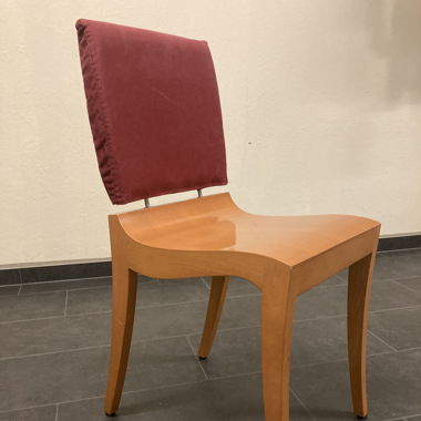 8 FINN chair by Ligne Roset