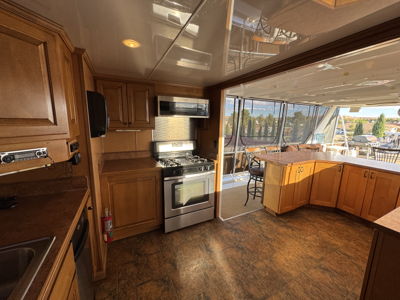 Boat Image 11