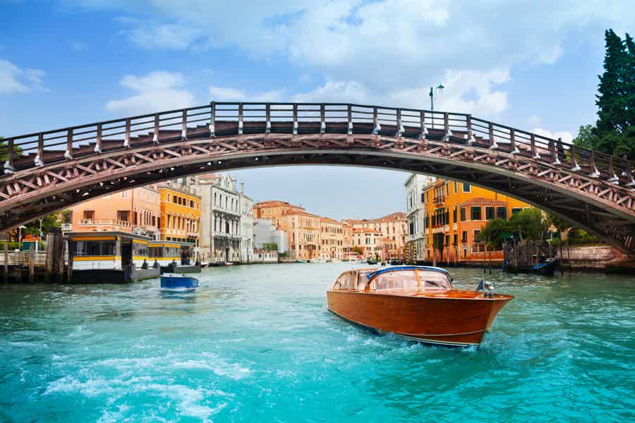 Boat Transfer to/from Marco Polo Airport w/ 3 Routes - photo 4