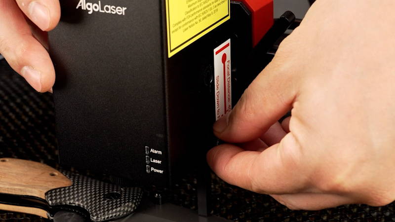 Step 2: Secure the Knife & Adjust the Focal Length